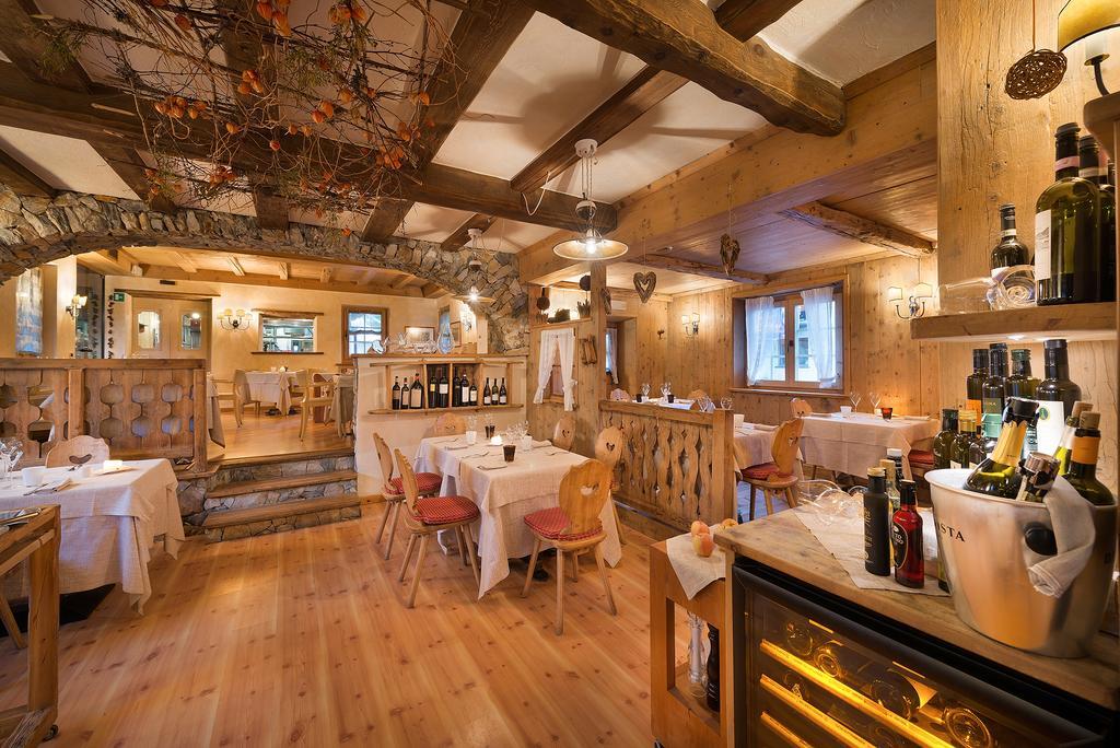 Hotel Astra Livigno Exterior photo